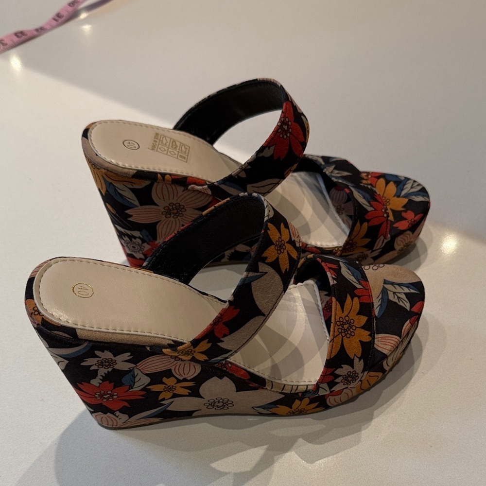 🆕 Temu Floral Print Platform Wedge Sandals, Size 40, 8.5 Woman’s - Picture 6 of 10